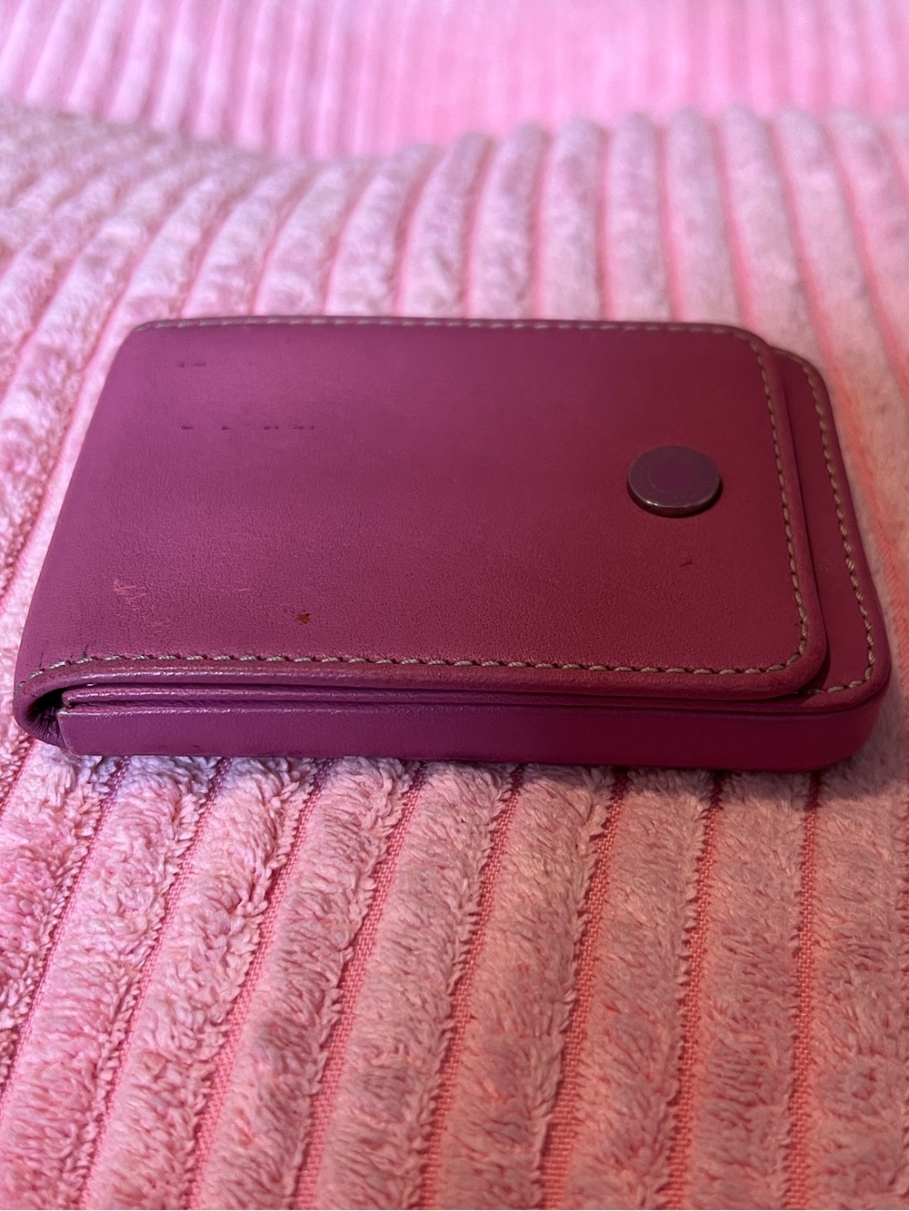 Coach Y2K Limited Edition Cardholder - Picture 5 of 7
